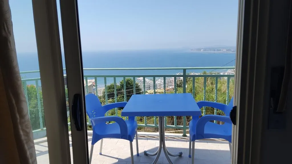 VlorëResidenca Juliアパートメント アパート Vlorë